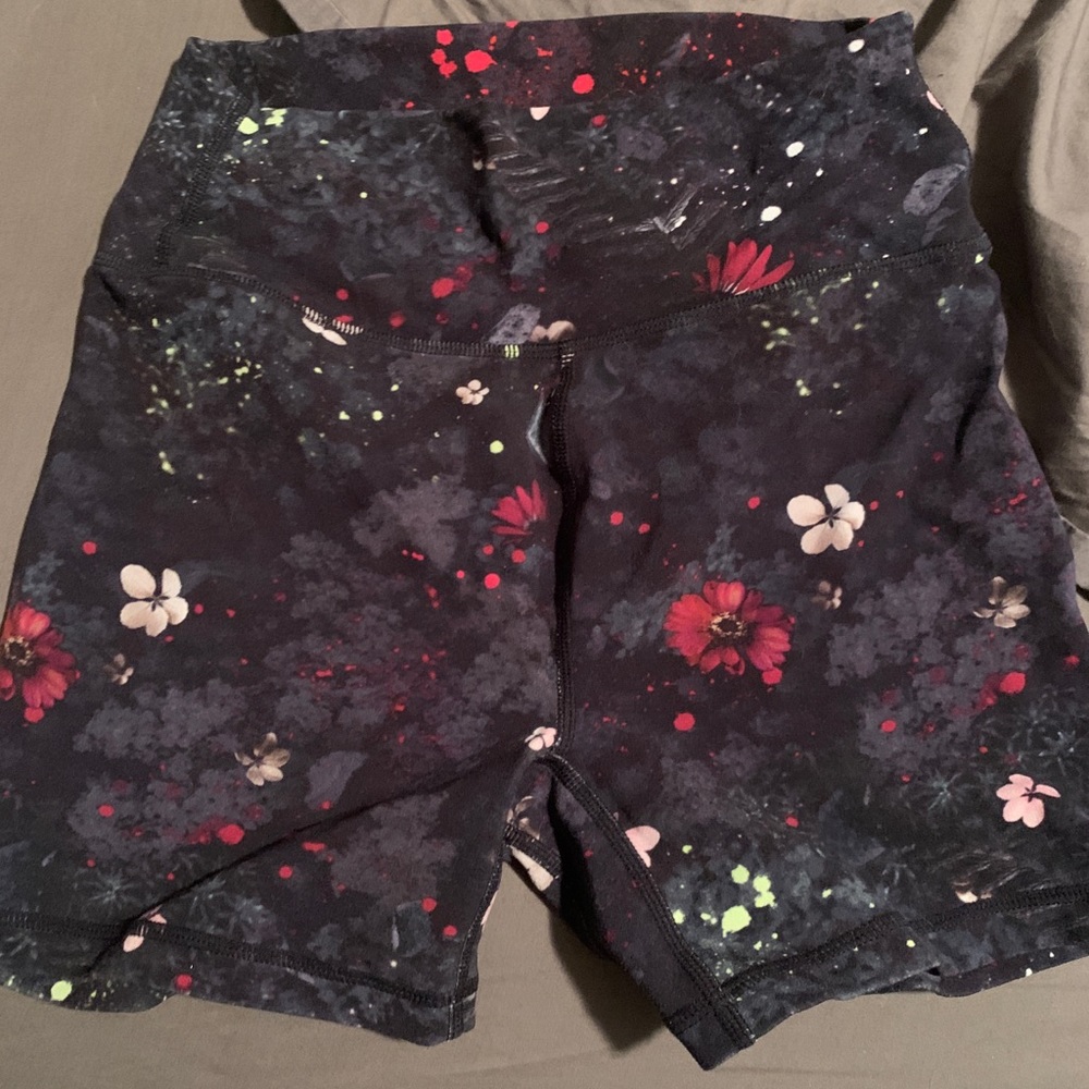 Stori by Katy Hearn Perseverance Fitted 4” short